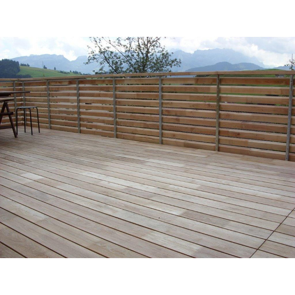 Terrassendiele Robinie beidseitig glatt, keilgezinkt